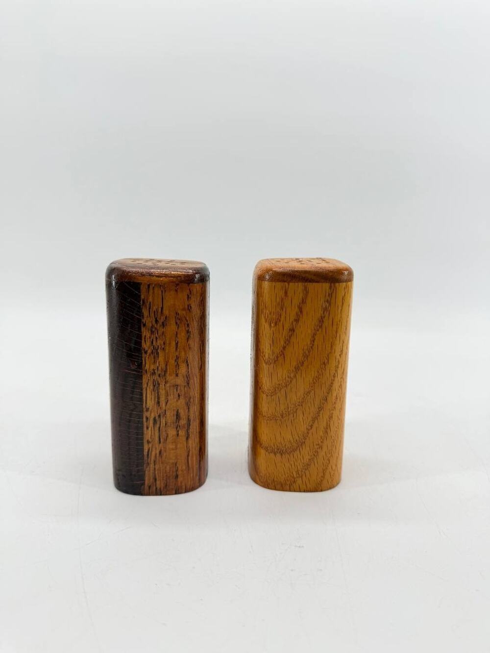 Wooden Salt Pepper Shakers Set Square Brown Rustic Kitchen Table Decor 2 Pc